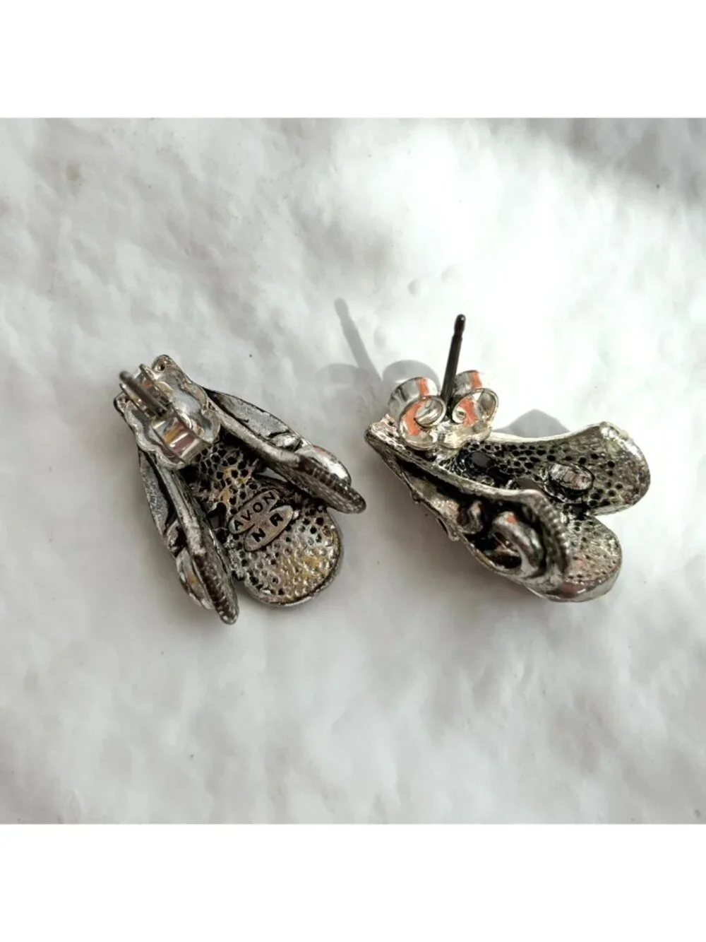Avon Faux Purple Tiger's Eye Dragonfly | Bee | Insect 80's Vintage Stud Earrings